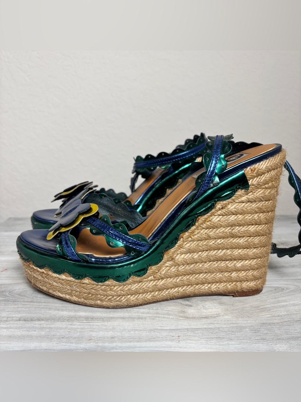 Lanvin Metallic Butterfly Bow Platform Wedge Sandals Green Blue 41 Sz 10 - Picture 6 of 9